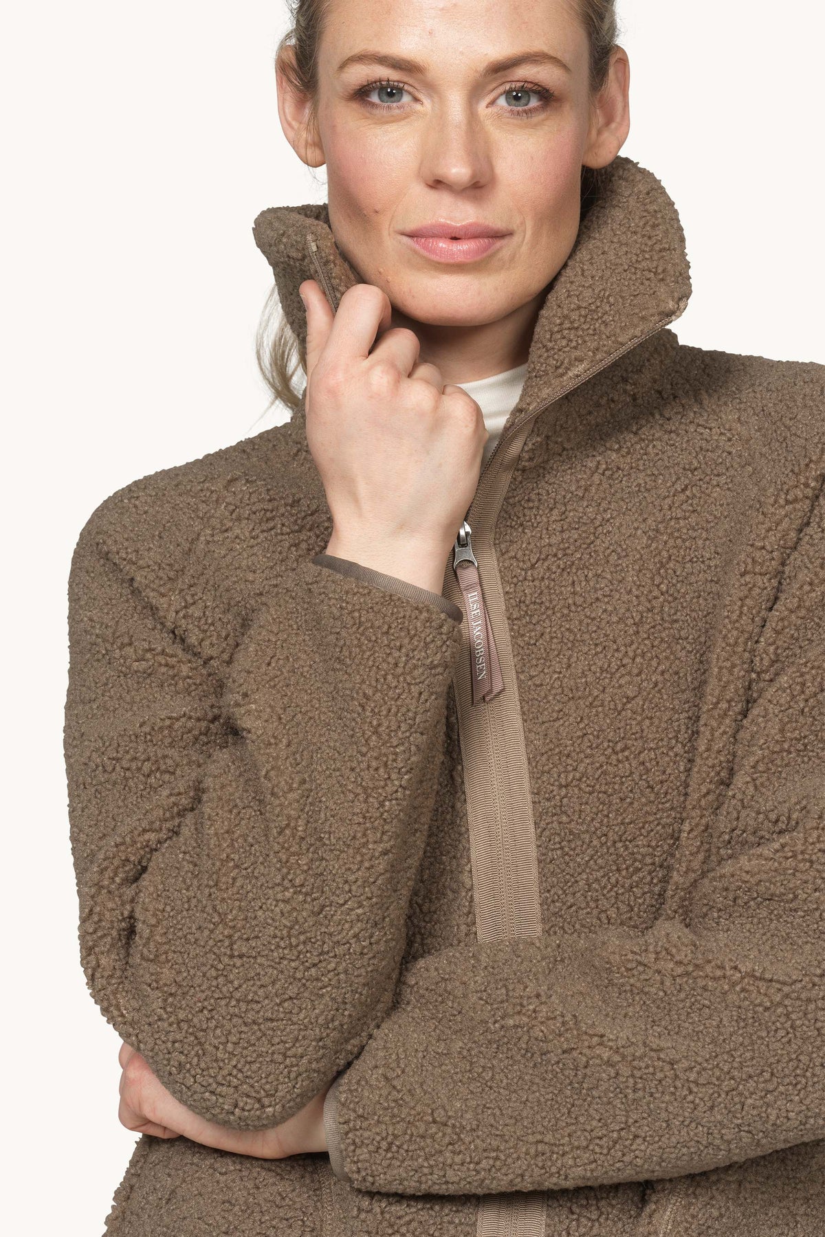 Short Soft Pile Jacket with Zipper - Greige