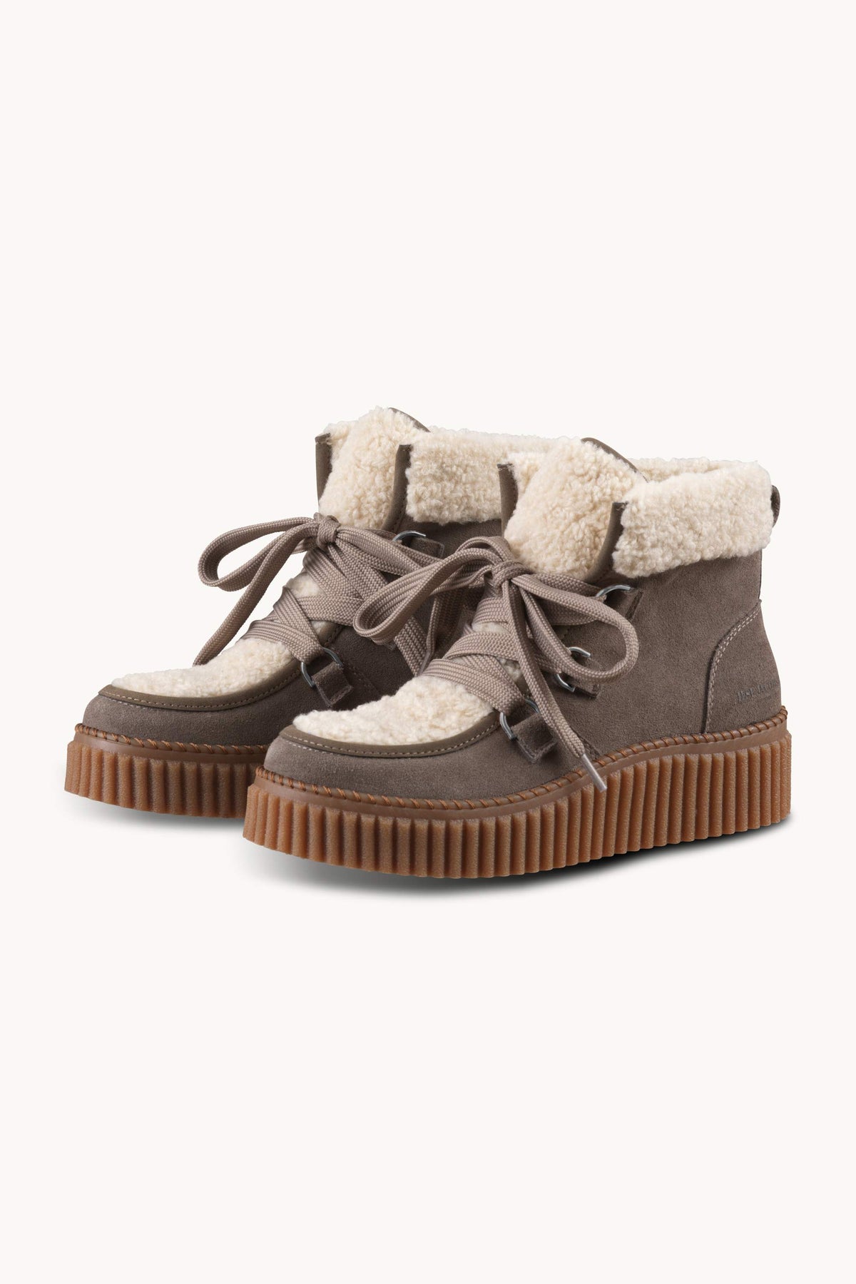 Suede Boots With Shoelaces - Falcon Clay