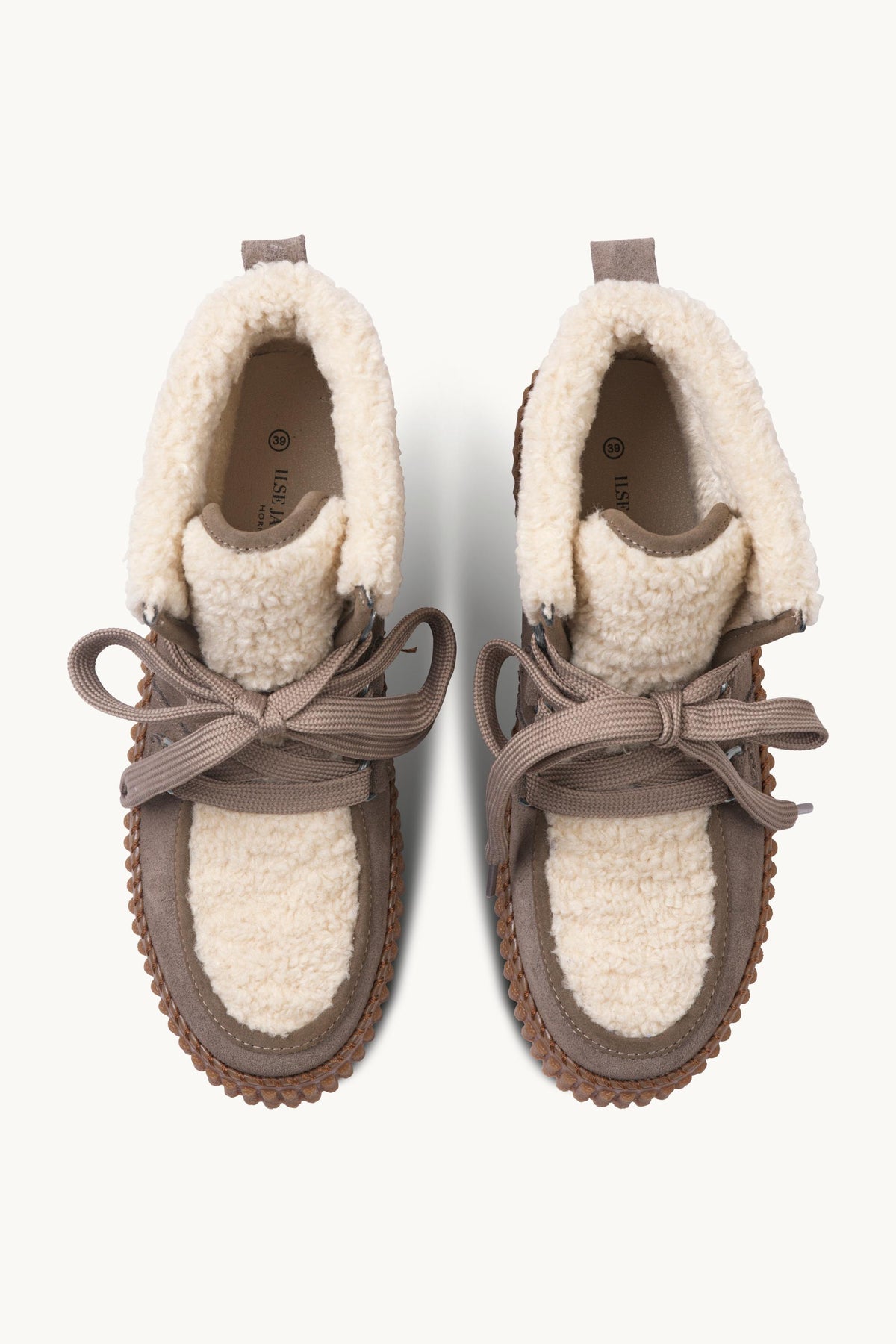 Suede Boots With Shoelaces - Falcon Clay