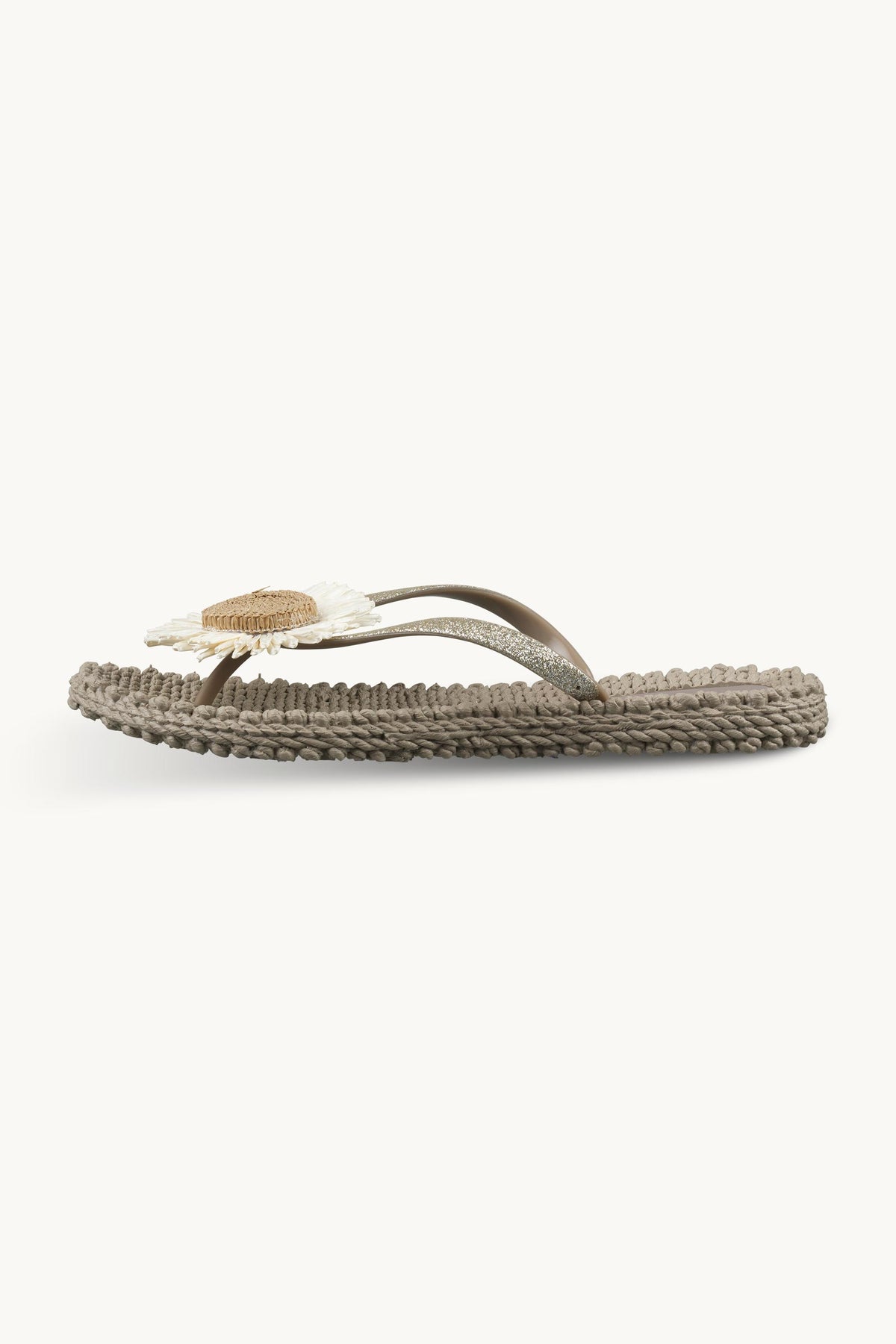 Flip-flops with Flower-embellished Straps - Atmosphere