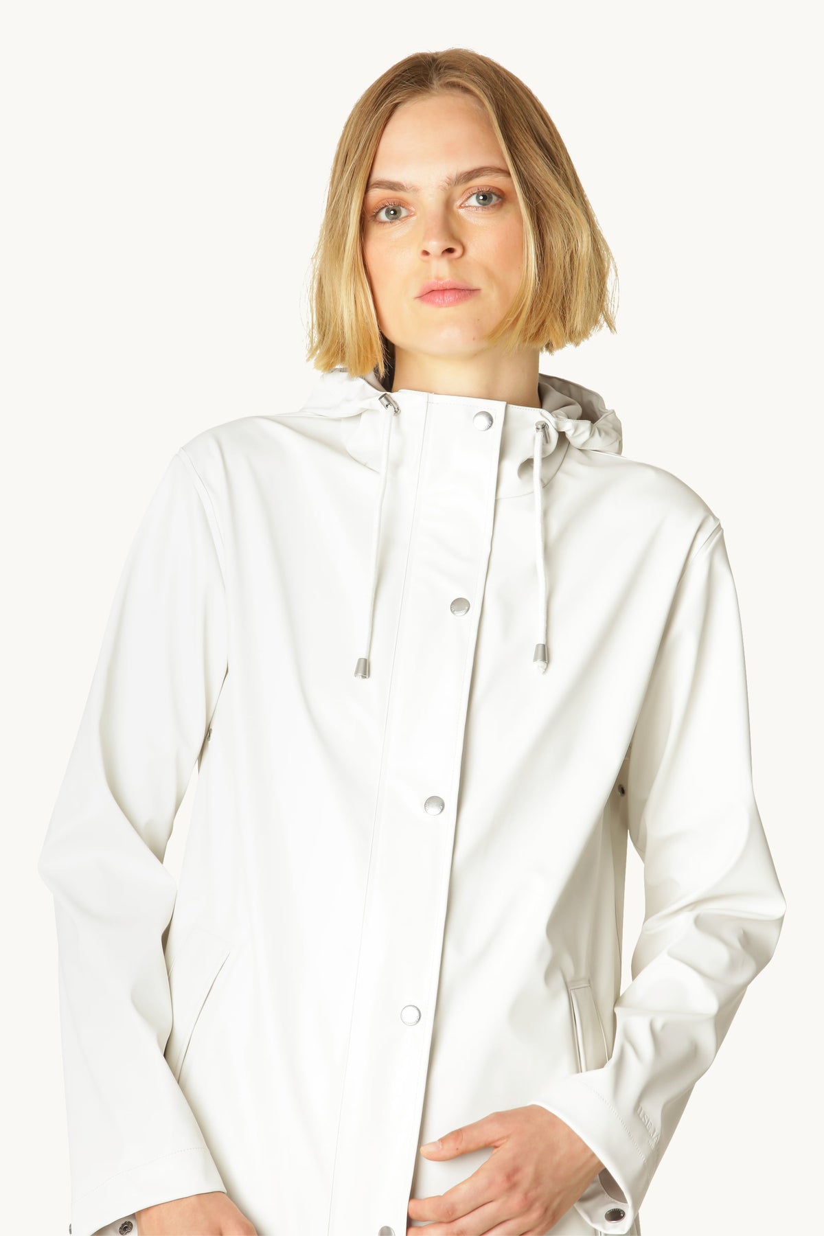 Short Rain Jacket - Milk Creme