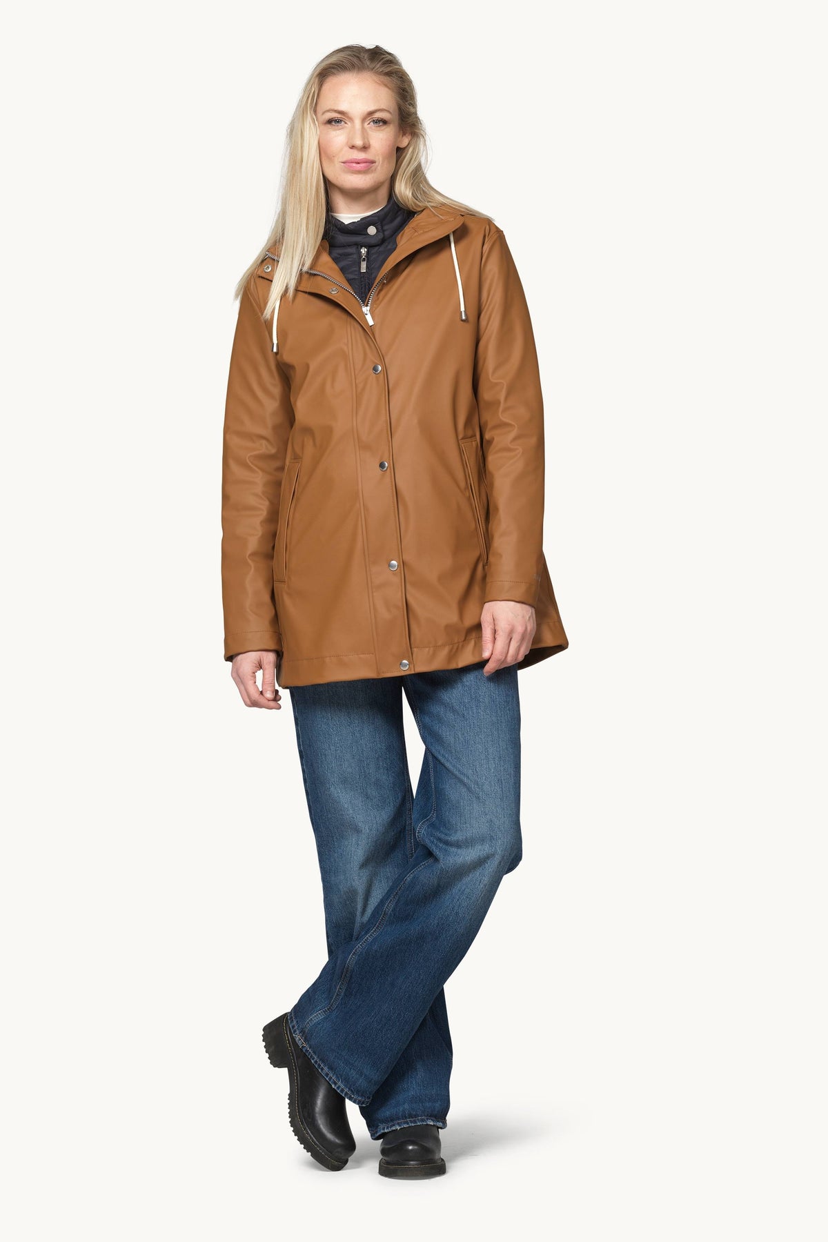 Short Raincoat with Hood - Toffee