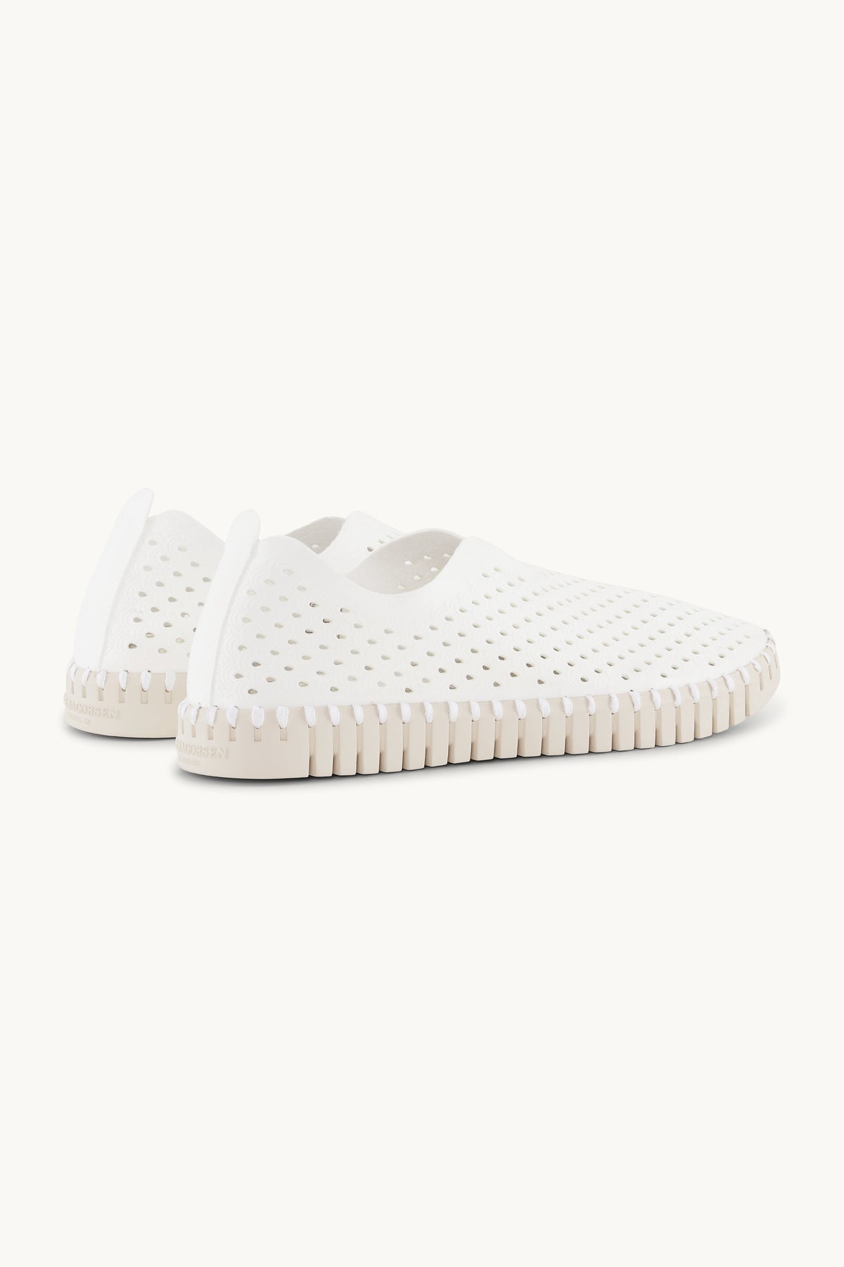 Laser-cut Slip-on Shoes on Flat Sole - White