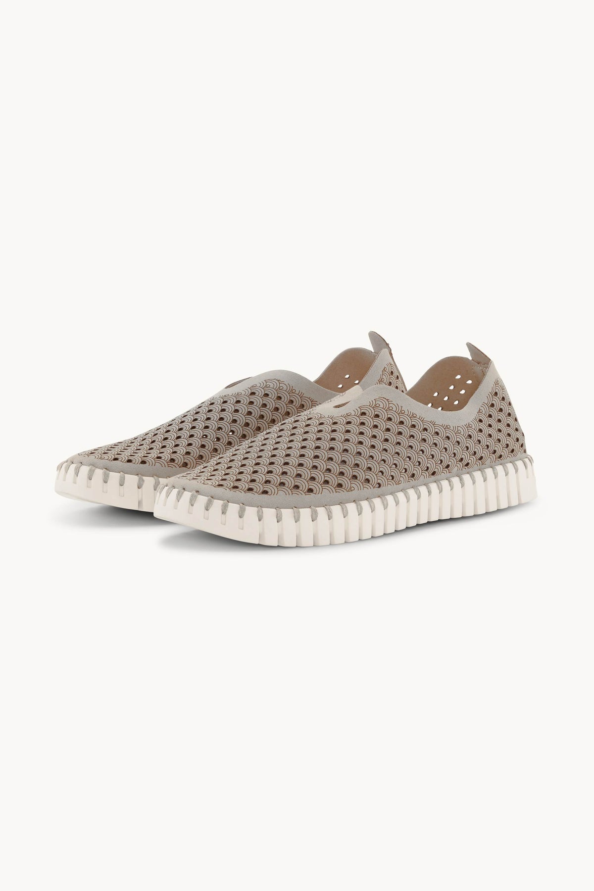 Laser-cut Slip-on Shoes on Flat Sole - Atmosphere