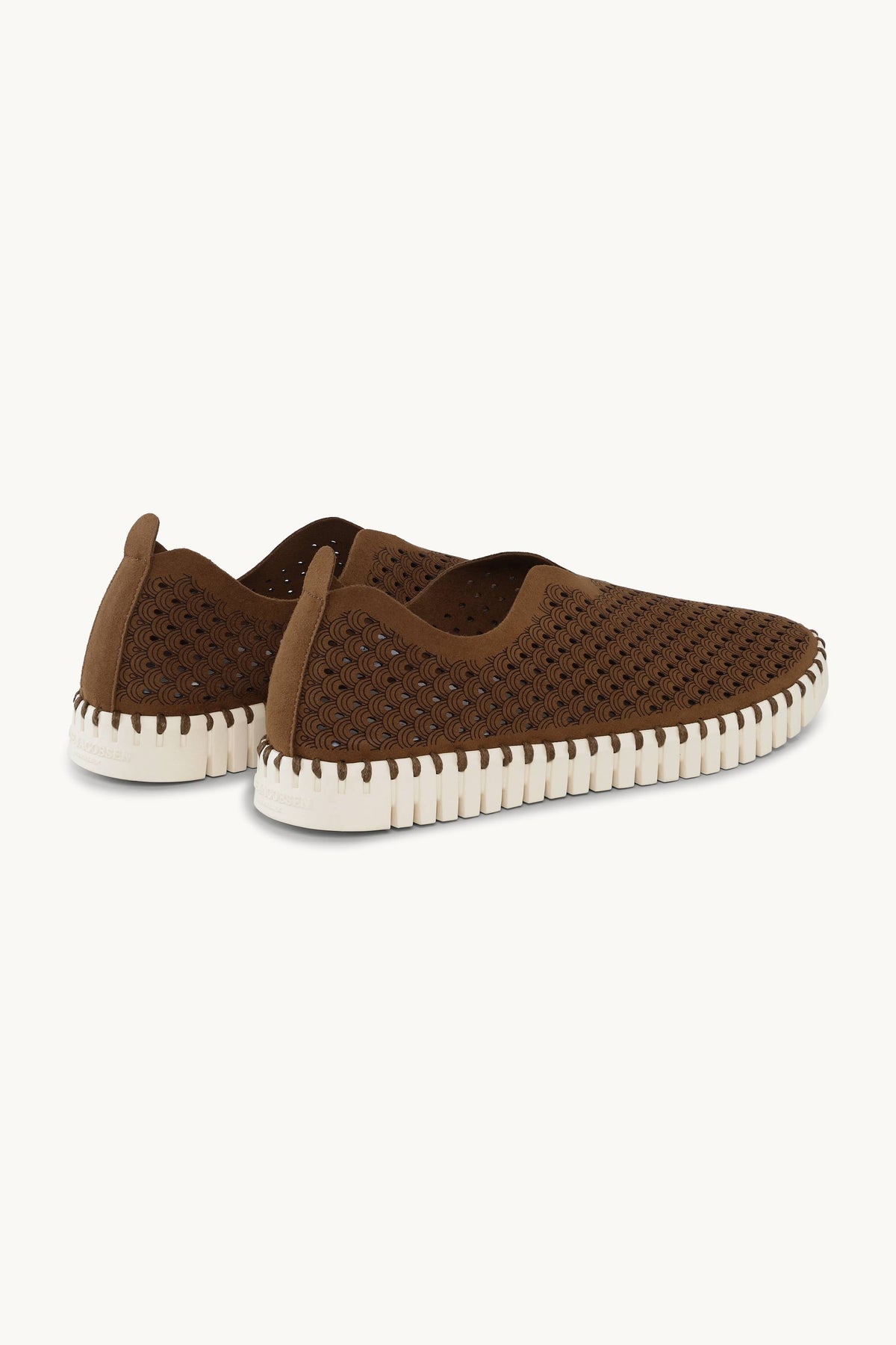 Laser-cut Slip-on Shoes on Flat Sole - Tannin