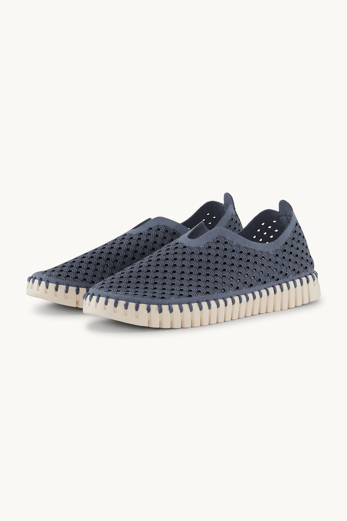 Laser-cut Slip-on Shoes on Flat Sole - Grey Blue