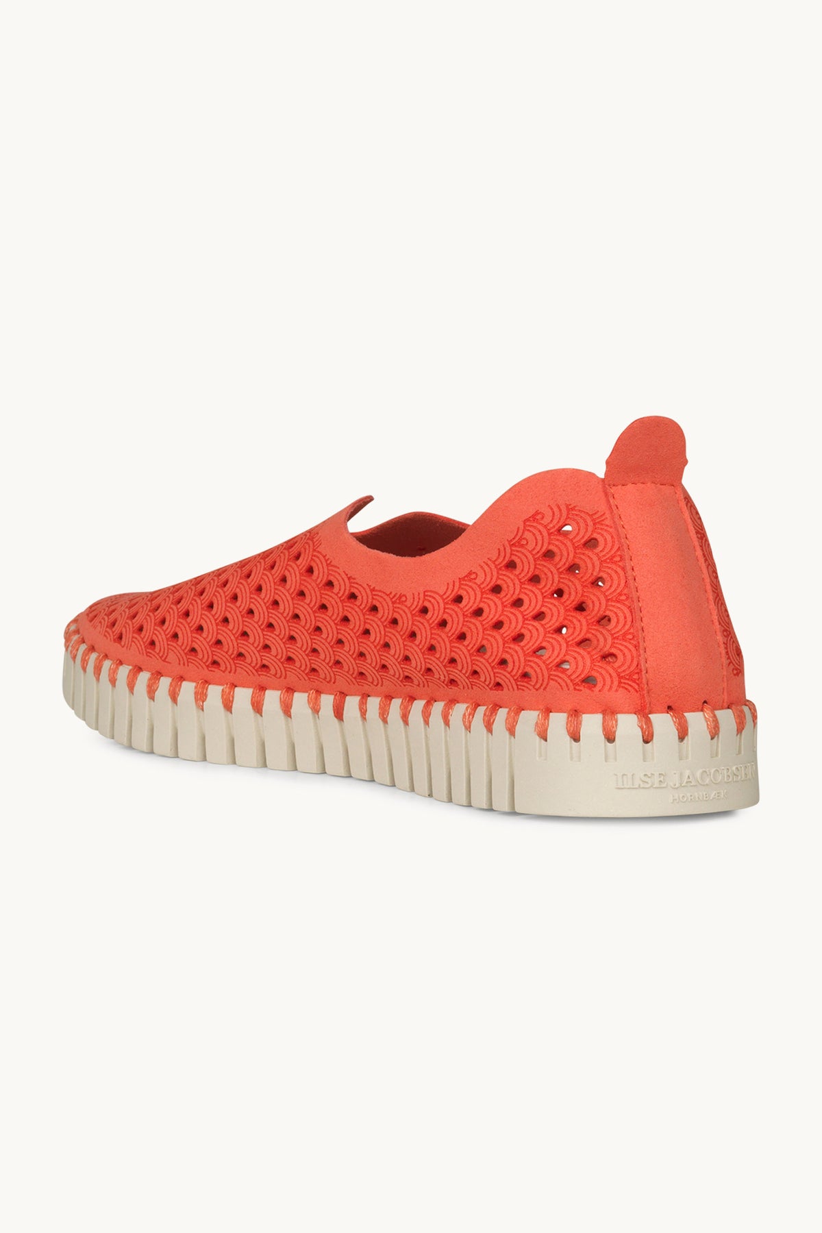 Laser-cut Slip-on Shoes on Flat Sole - Raspberry