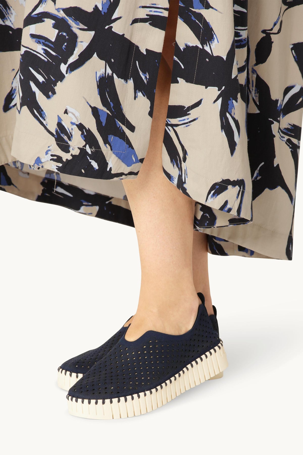 Laser-cut Slip-on Shoes on Platform Sole - Dark Indigo
