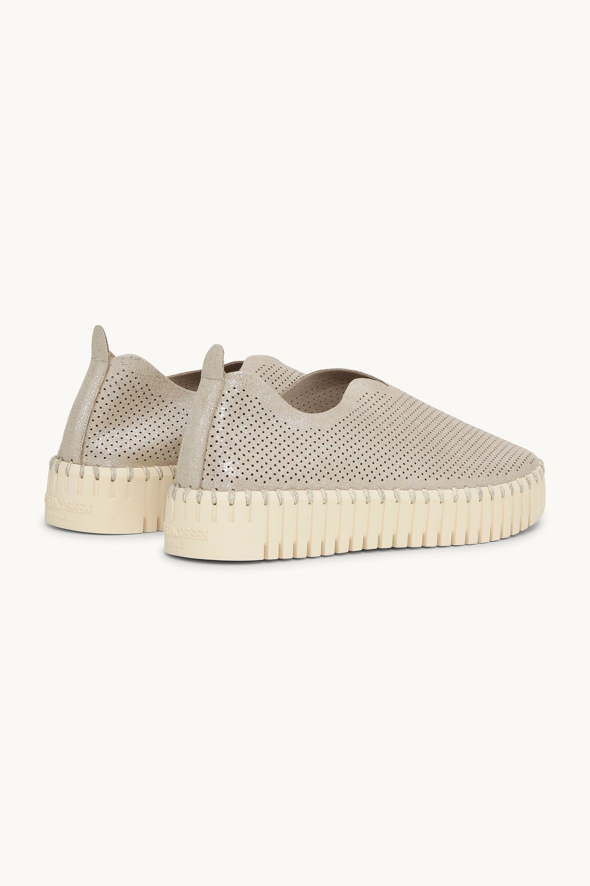 Tulip Glimmer - Silver Pearled Ivory