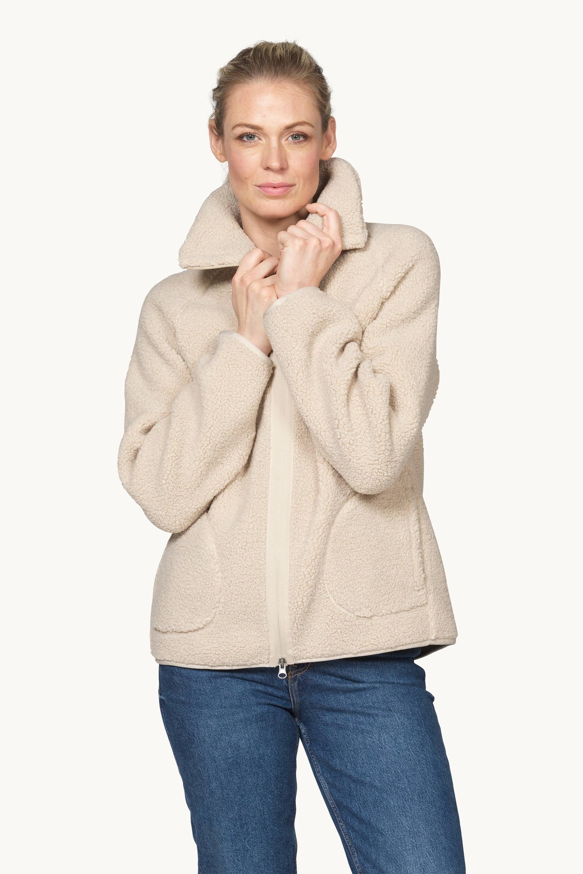 Short Soft Pile Jacket with Zipper - Kit