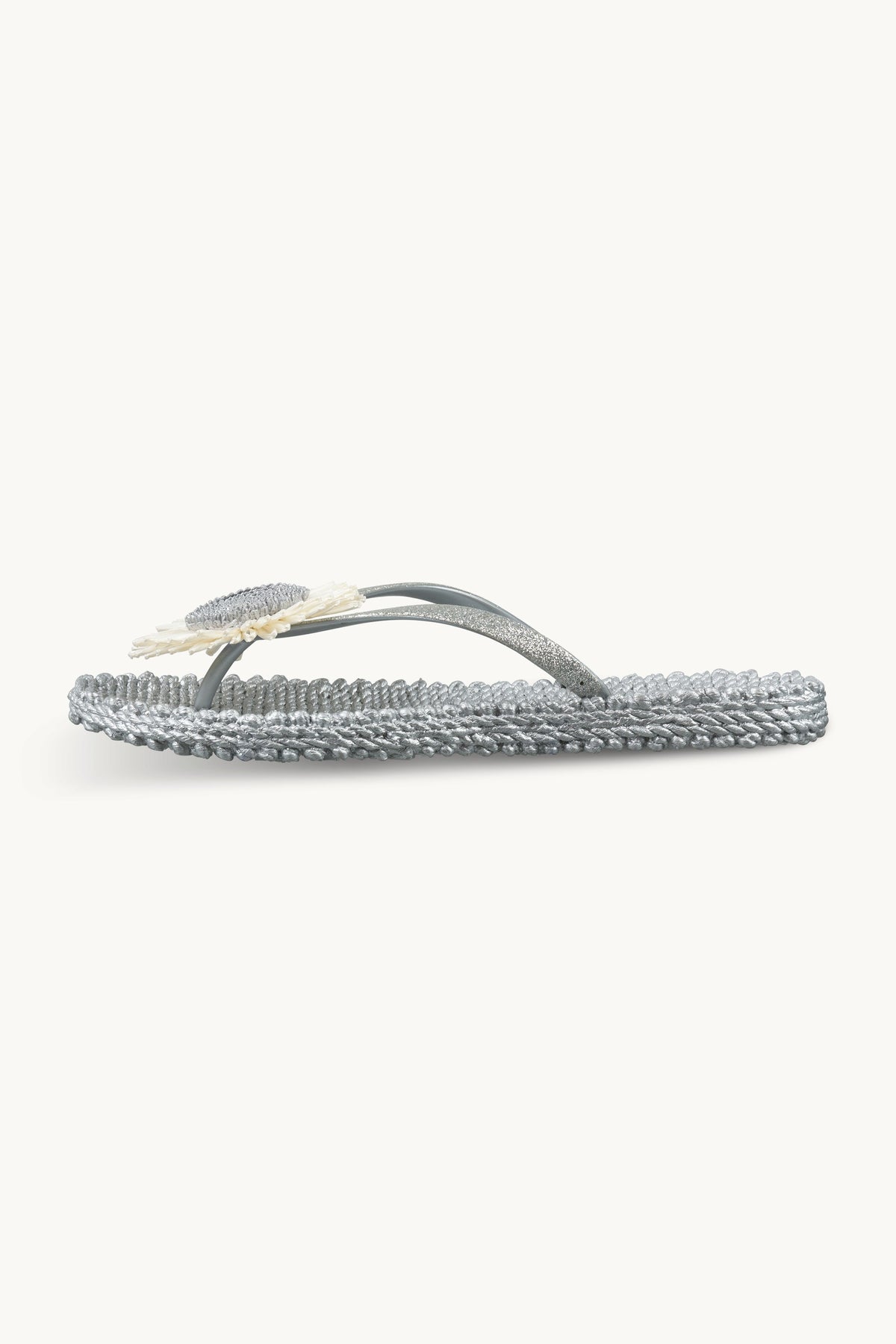 Flip-flops with Flower-embellished Straps - Silver