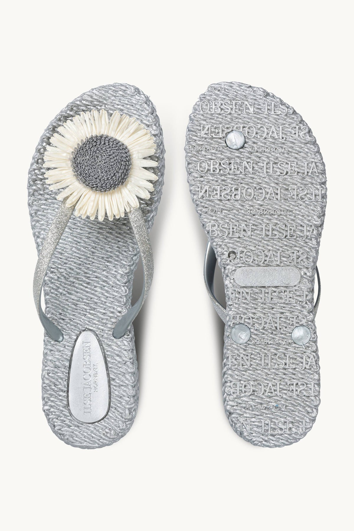 Flip-flops with Flower-embellished Straps - Silver