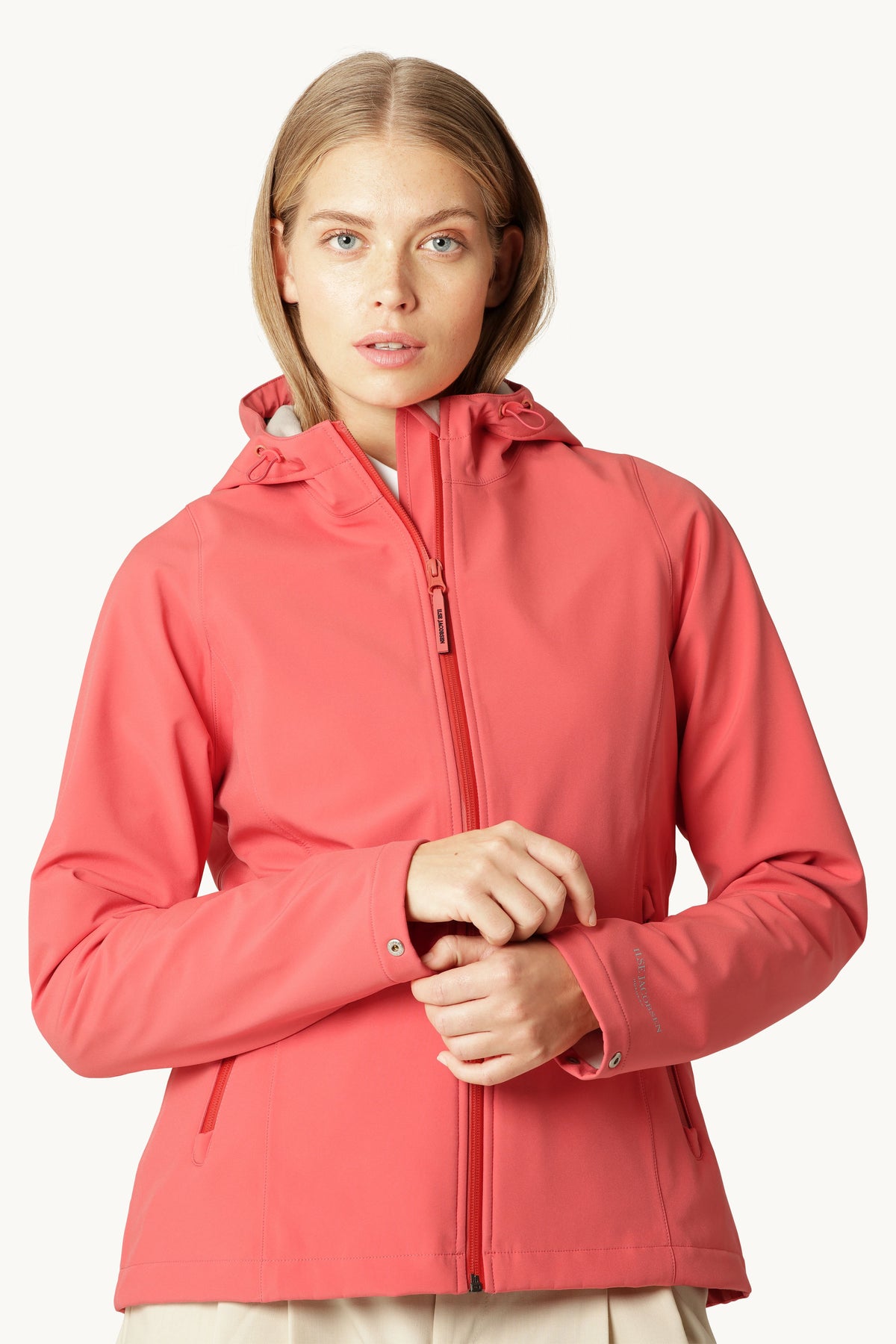 Short Softshell Raincoat - Spiced Coral