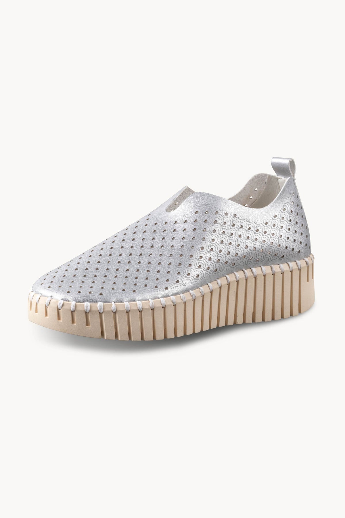 Tulip Slip-On Wedge - Silver Pearled Ivory