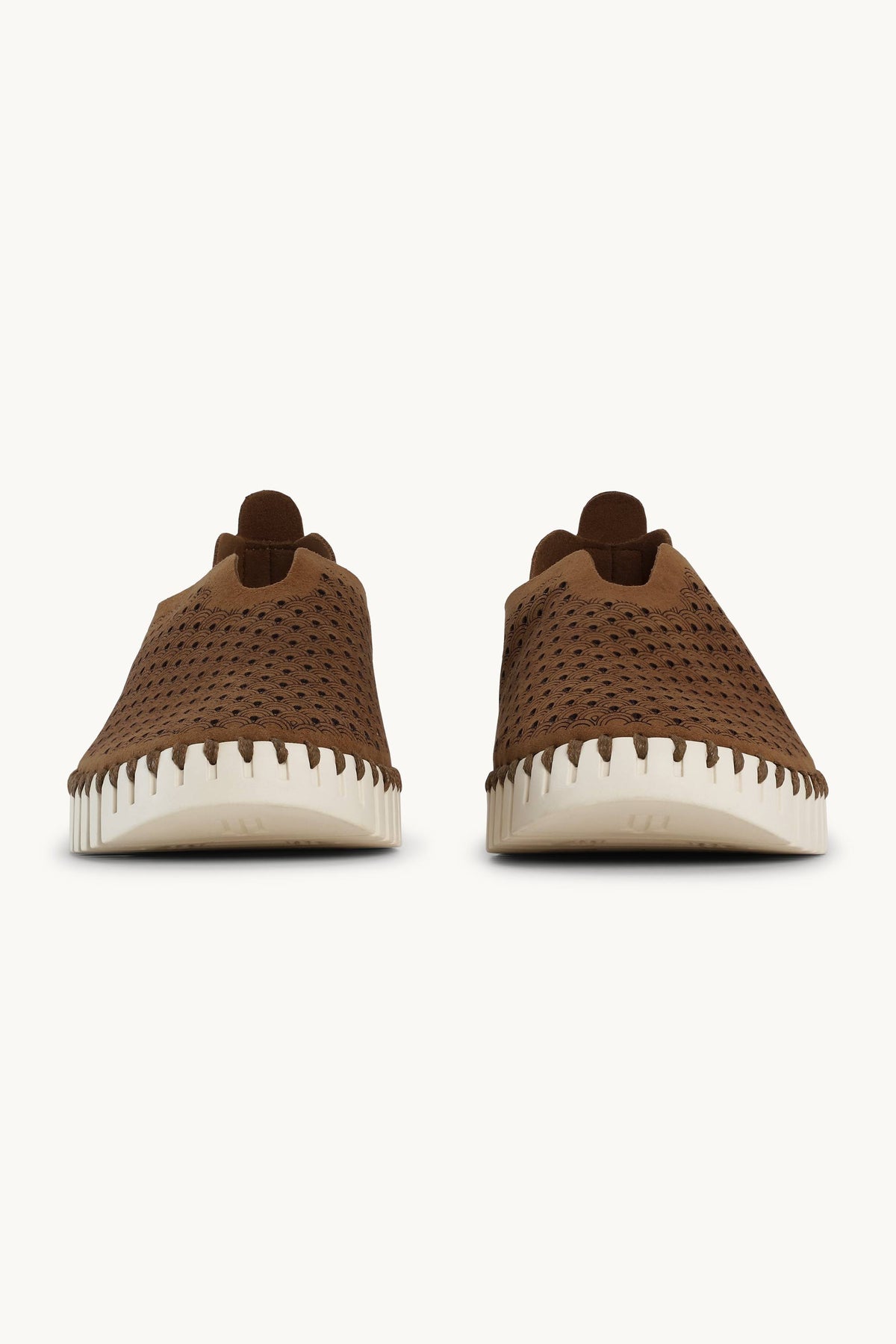 Laser-cut Slip-on Shoes on Flat Sole - Tannin