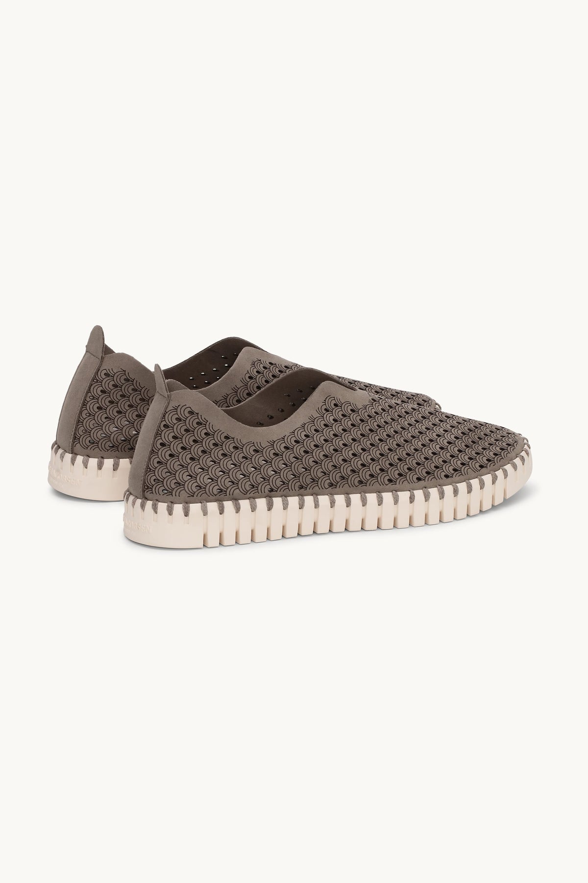 Laser-cut Slip-on Shoes on Flat Sole - Falcon