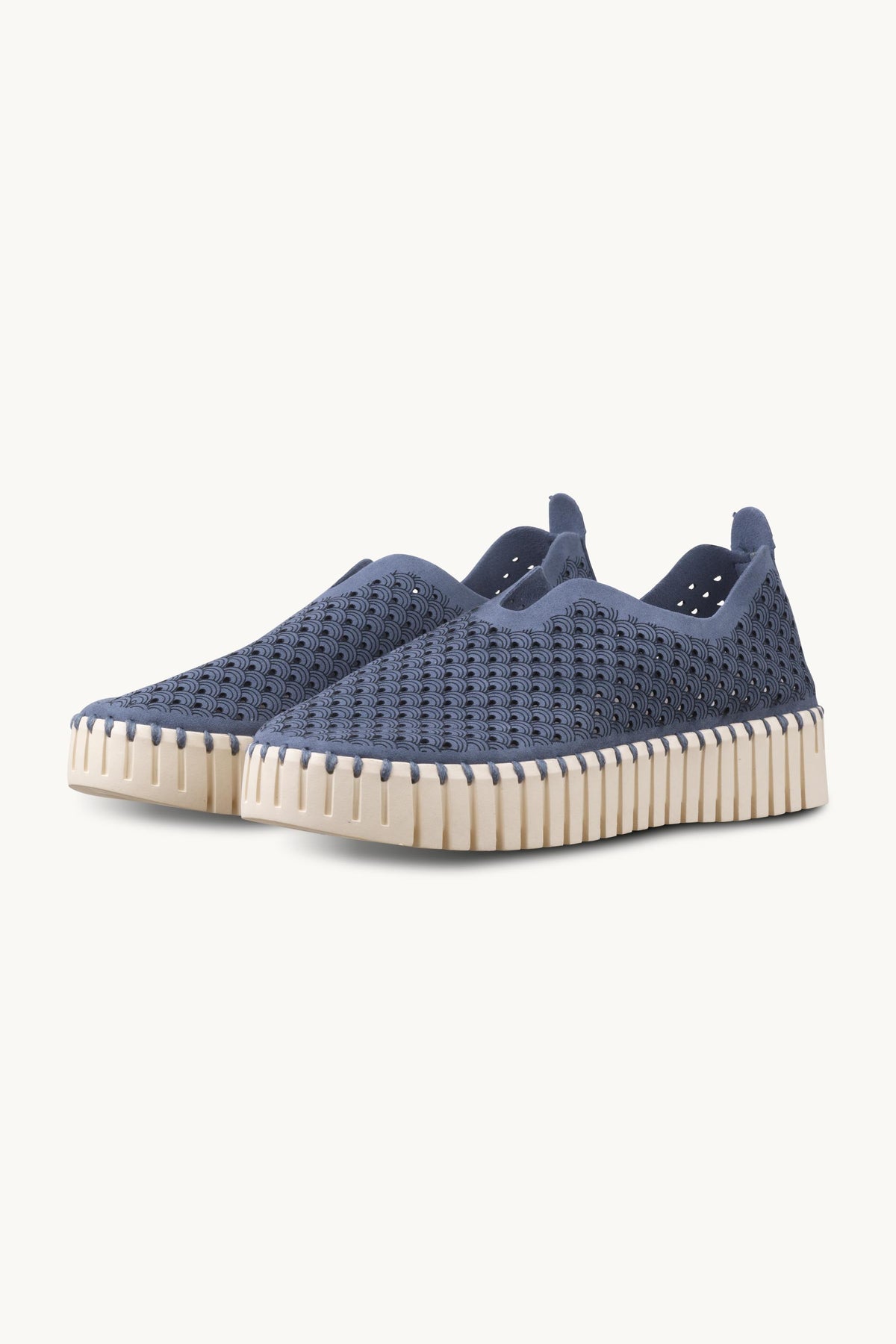 Laser-cut Slip-on Shoes on Platform Sole - Ombre Blue Pearled Ivory