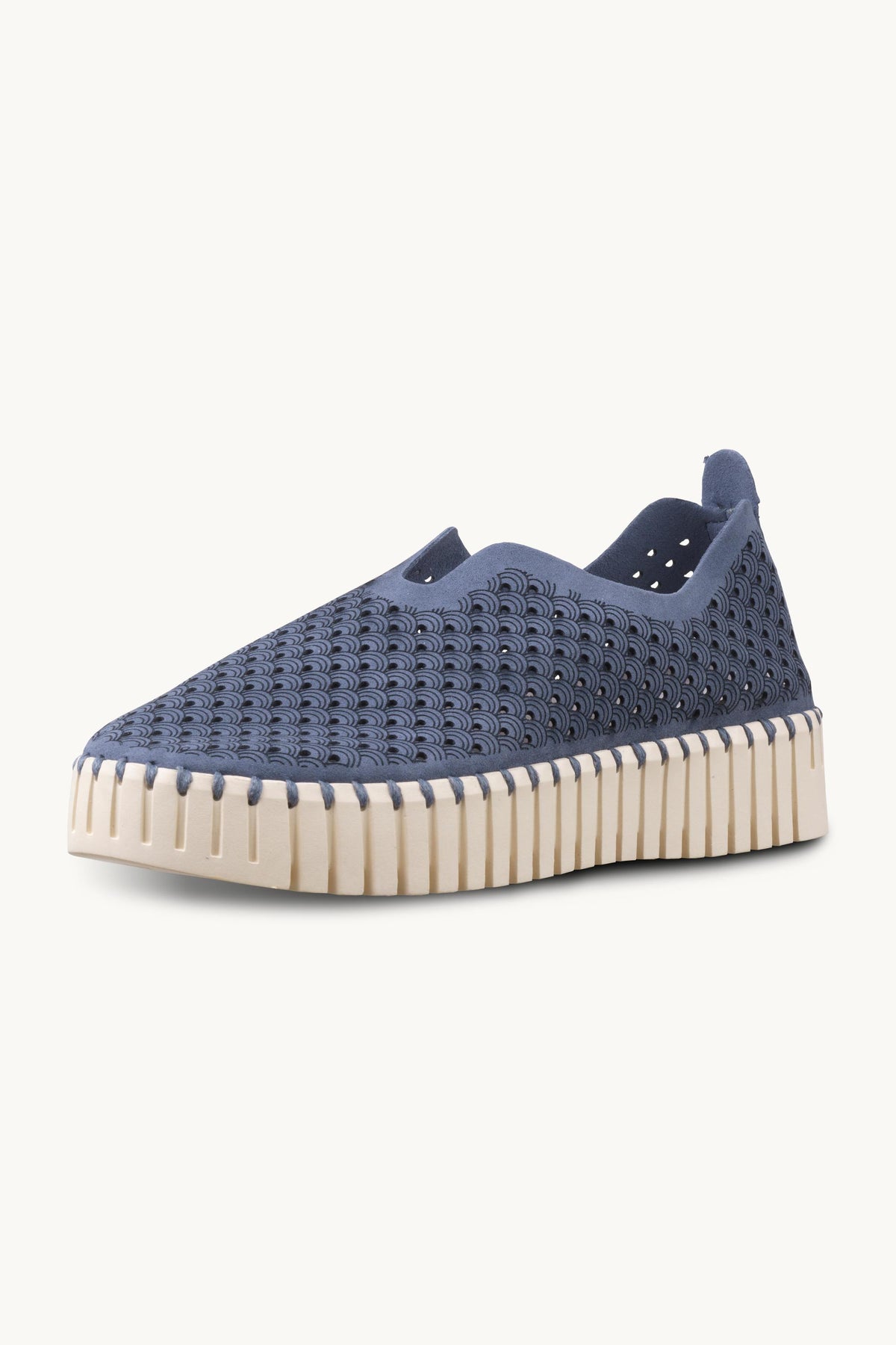 Laser-cut Slip-on Shoes on Platform Sole - Ombre Blue Pearled Ivory