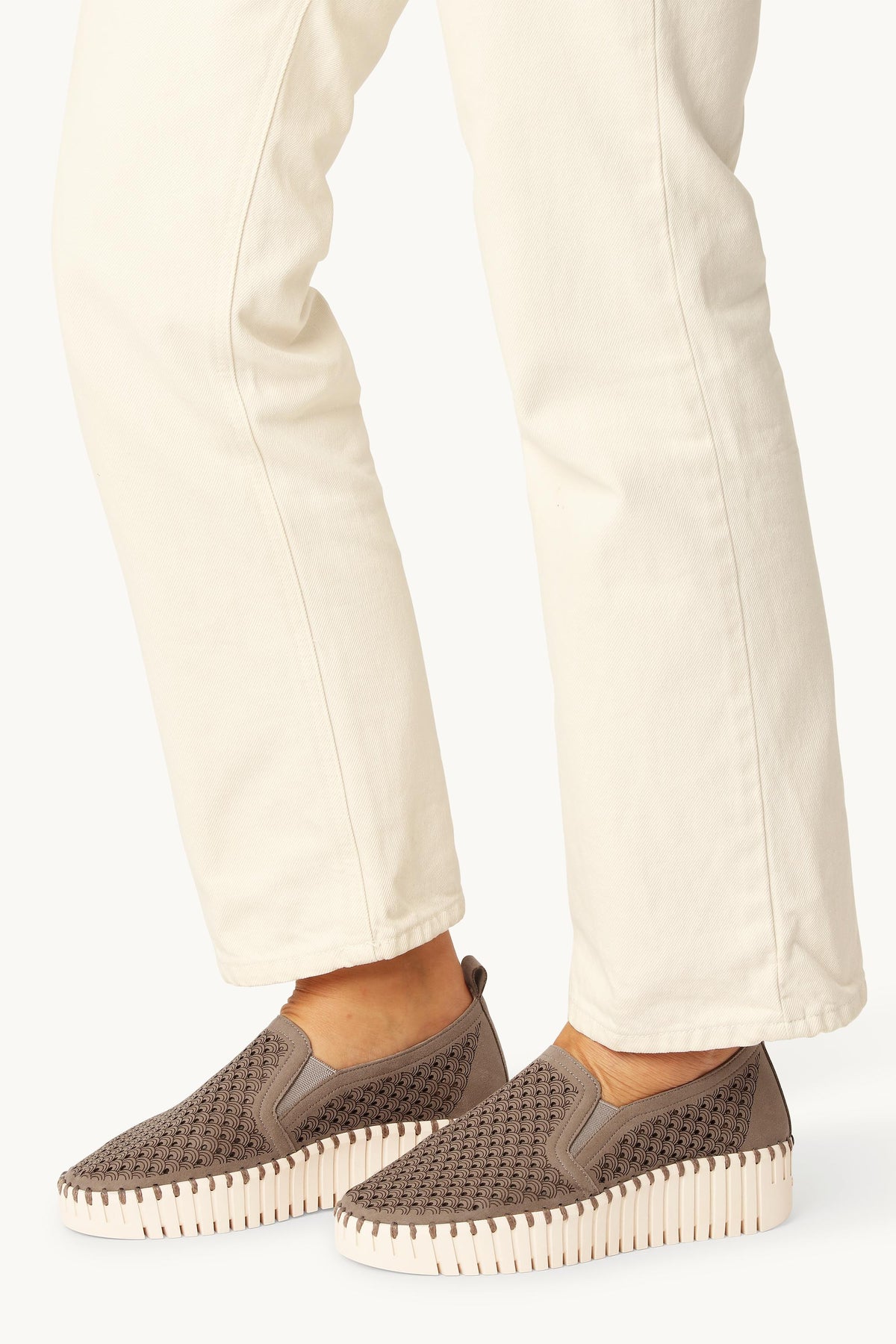 Tulip Slip-On - Falcon Pearled Ivory